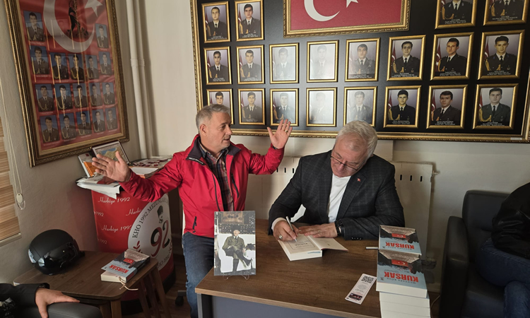 Fotograf İçin Tıklayınız