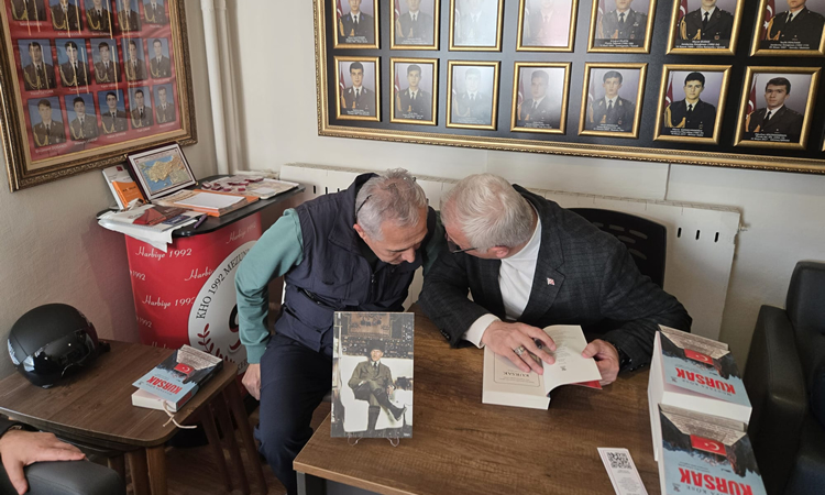 Fotograf İçin Tıklayınız