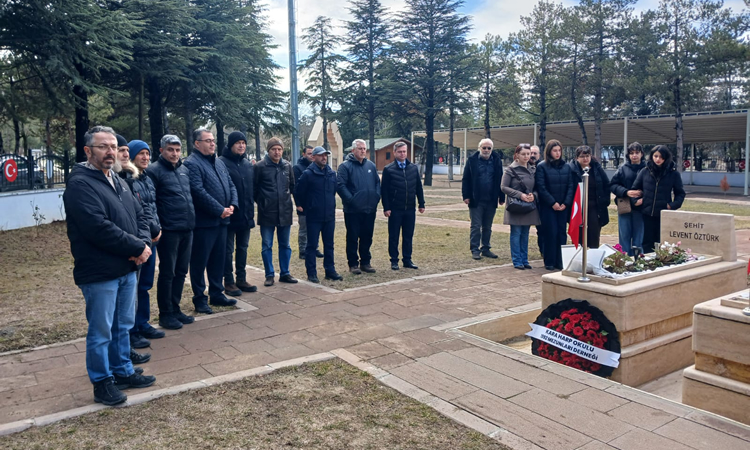 Levent ÖZTÜRK'ü Kabri Başında Andık